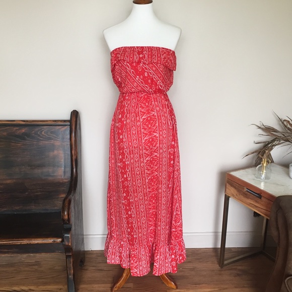Earthbound Trading Co. Dresses & Skirts - 🎉 Earthbound Trading Co. Strapless Ruffle Maxi Dress